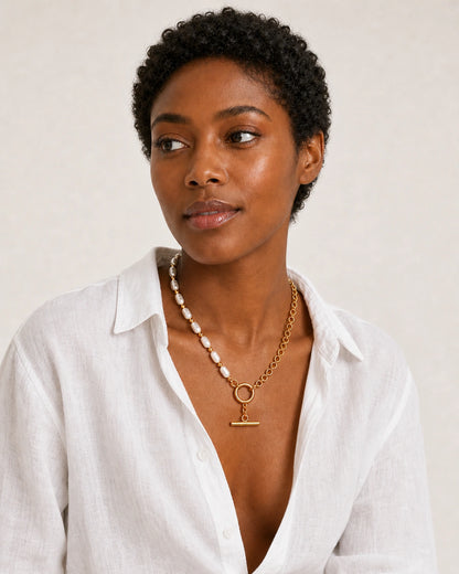 Alternate Côte d’Azur summer portrait featuring the Amélie toggle necklace