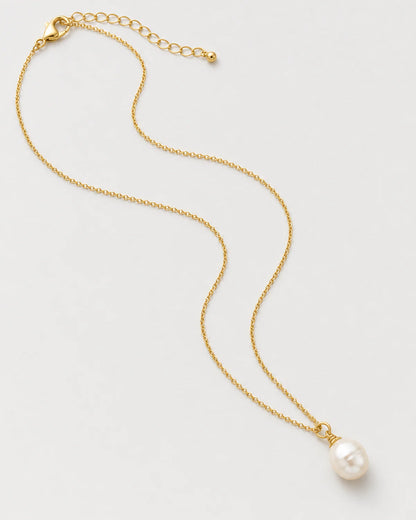 Alternate arrangement showing Elowen chain, clasp and pearl drop