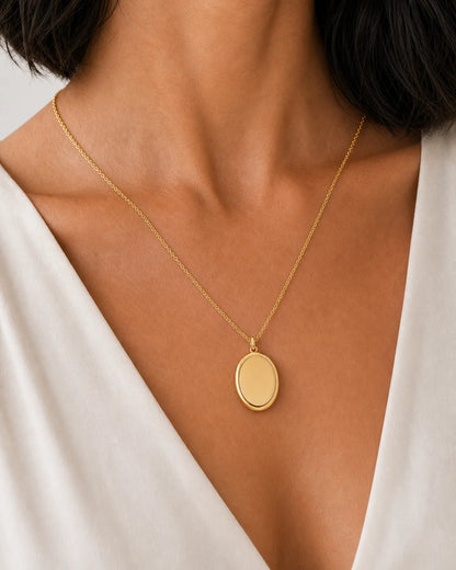 Clean neckline close-up of the Solenne blank polished oval pendant
