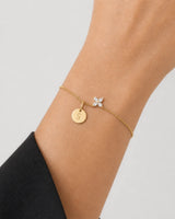 Close wrist view of the Soline S disc and four-stone flower