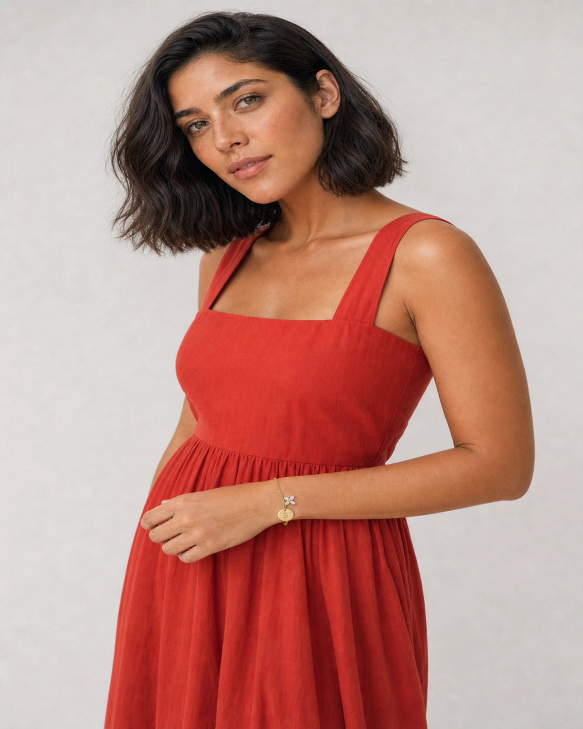 Alternate Sicilian summer portrait featuring the Soline S bracelet