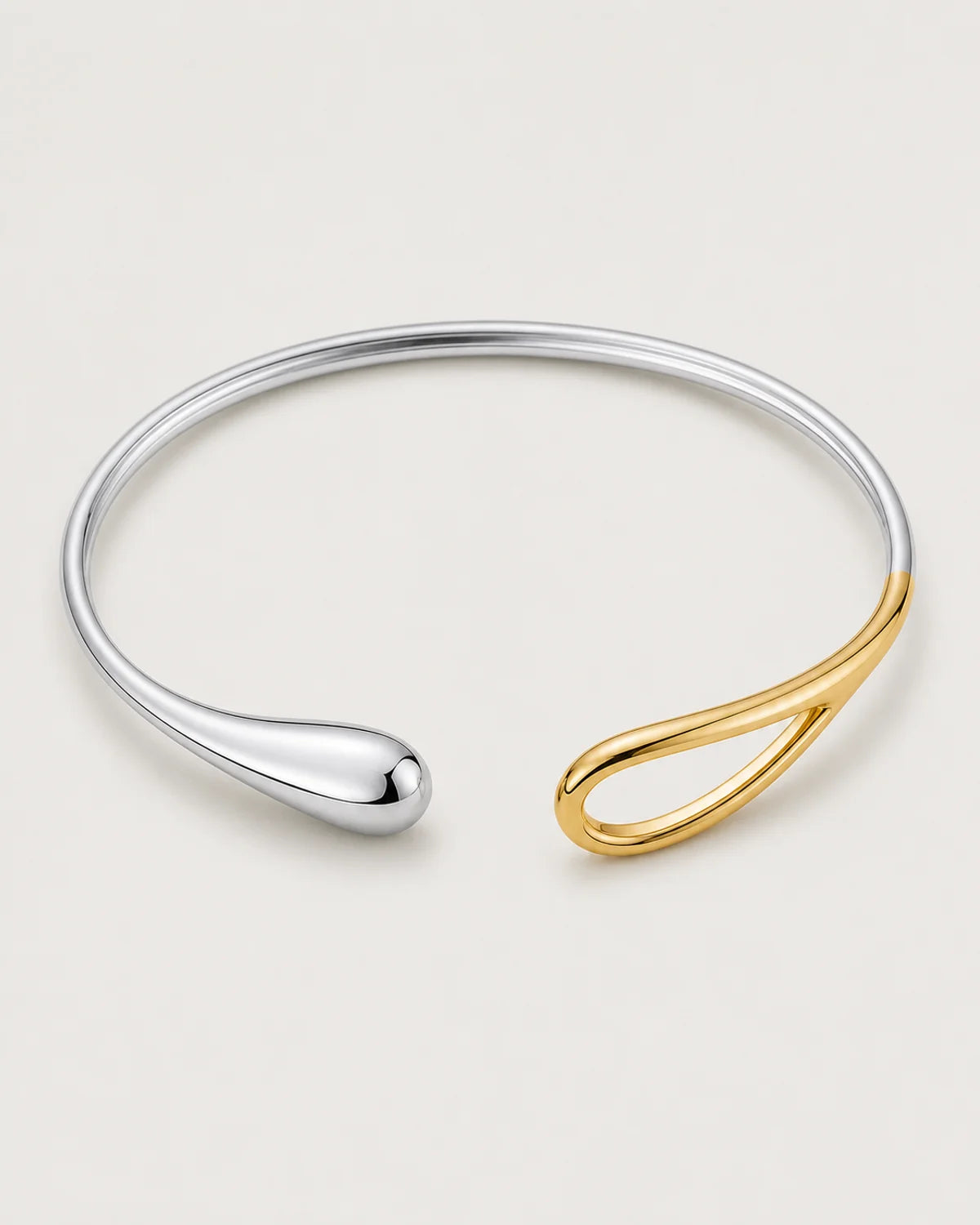 Alternate profile of the Sora mixed-metal open bangle