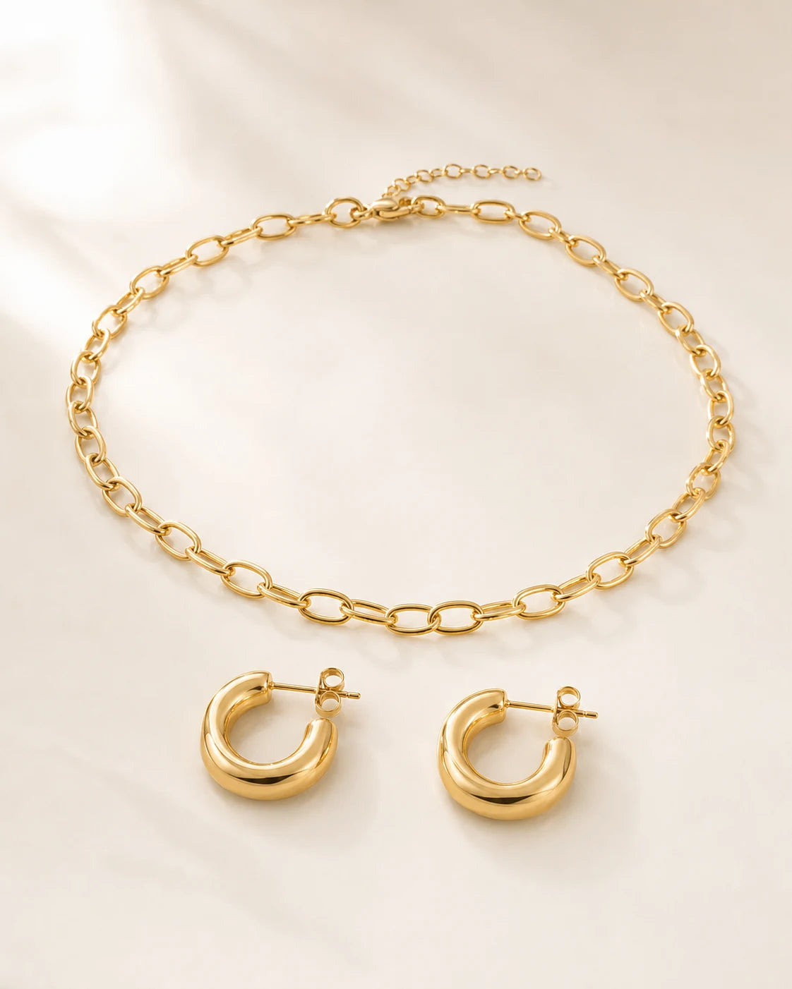 Aurelle Everyday Jewellery Set in 18k gold vermeil